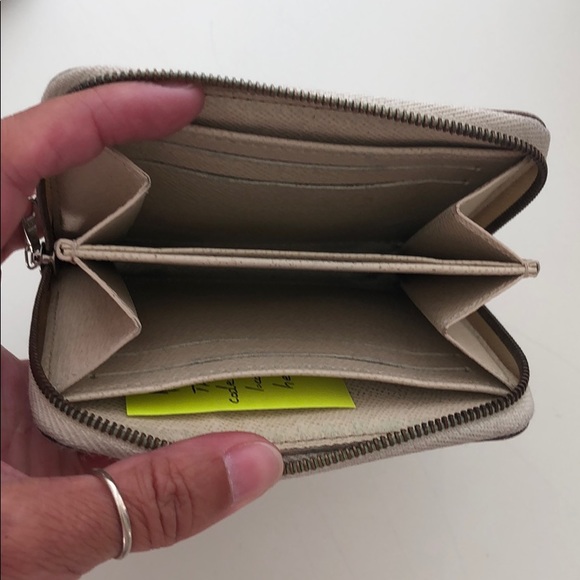 Louis Vuitton zip wallett - Picture 6 of 7
